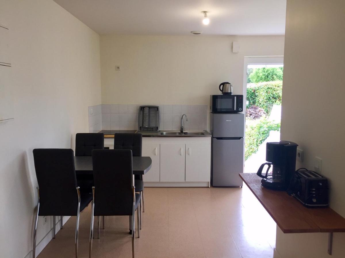 T1 Bis Proche Du Centre Avec Terrasse Apartment Saint-Brieuc Bagian luar foto