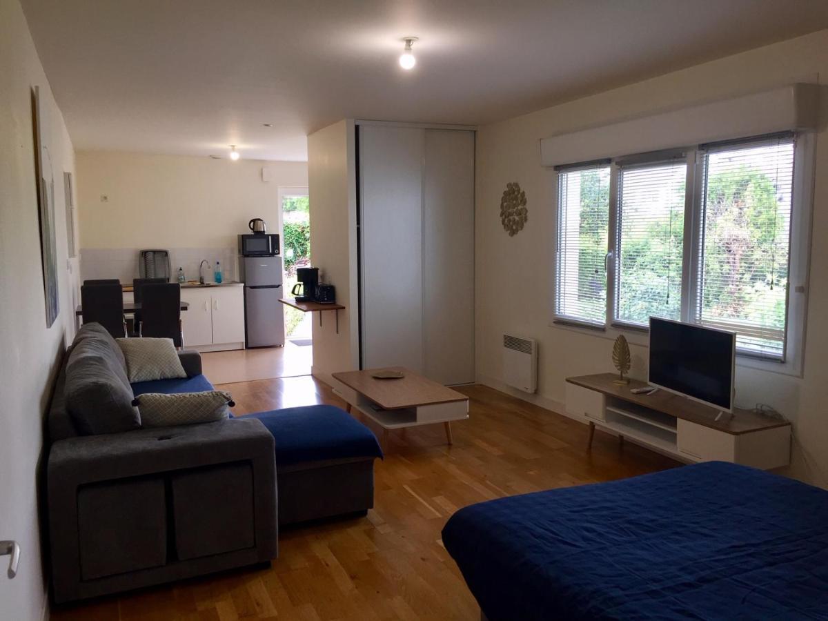 T1 Bis Proche Du Centre Avec Terrasse Apartment Saint-Brieuc Bagian luar foto